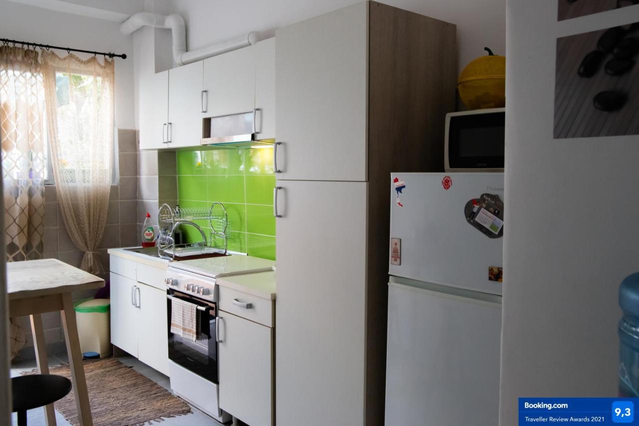 The Zen Apartment Athens Exterior photo